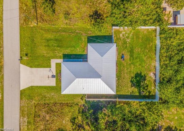 2916 9th St SW, Lehigh Acres, Florida 33976, image 1