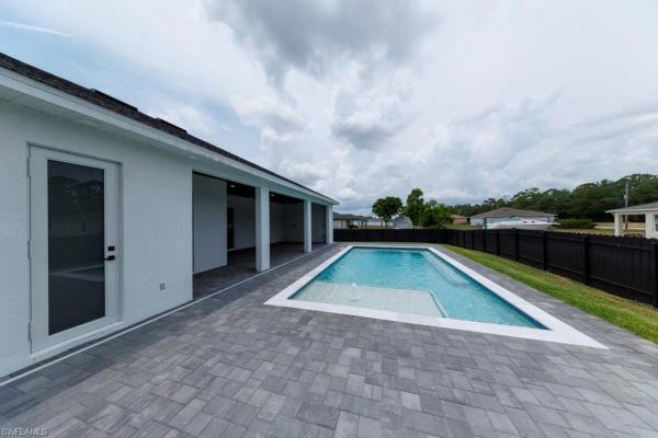 Cape Coral Residential, 341 31st Ter, Cape Coral, Florida 33909, image 2