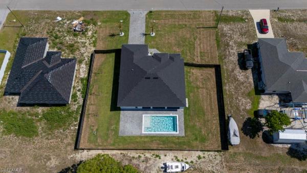 Cape Coral, 341 31st Ter, Cape Coral, Florida 33909, image 1