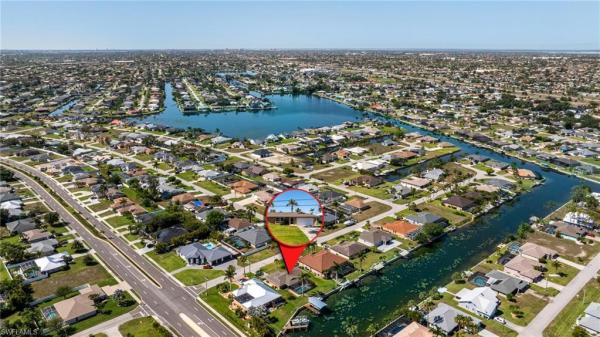305 8th St, Cape Coral, Florida 33991, image 1