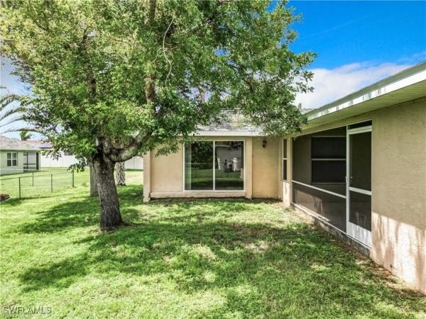 Cape Coral, 1726 SW Trafalgar Pkwy, Cape Coral, Florida 33991, image 1