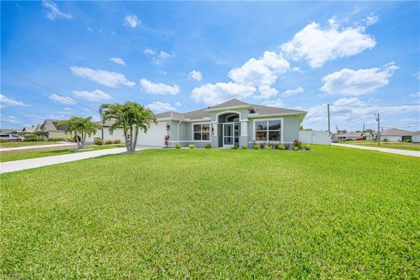 2419 19th Pl, Cape Coral, Florida 33993, image 3