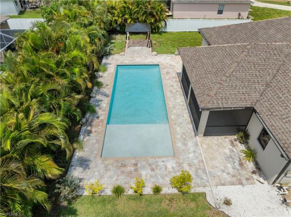 Cape Coral Residential, 2208 12th Ln, Cape Coral, Florida 33991, image 2