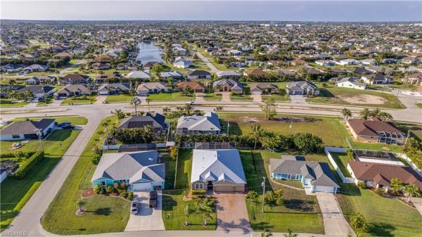 Cape Coral Residential, 2541 32nd Ln, Cape Coral, Florida 33914, image 3
