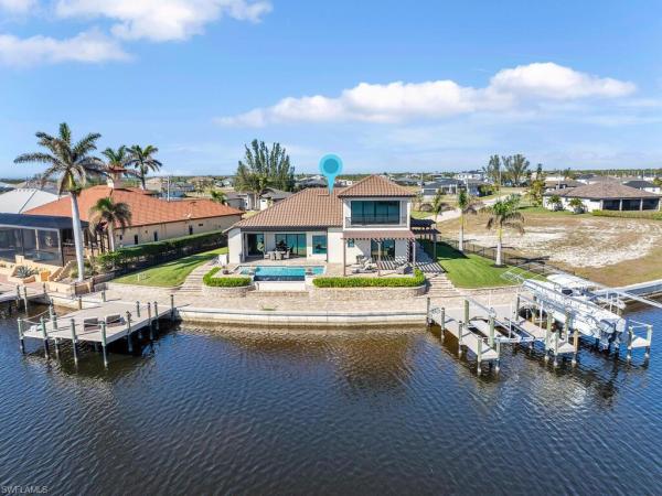 Cape Coral Residential, 4600 33rd Ter, Cape Coral, Florida 33993, image 1