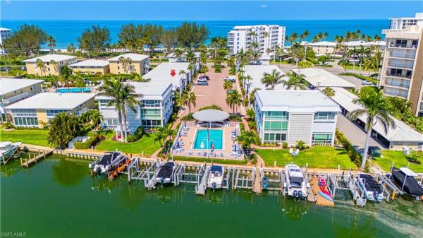 Port Au Villa, 2100 N Gulf Shore Blvd #118, Naples, Florida 34102, image 2