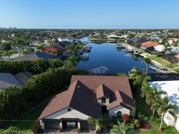 Cape Coral, 2710 39th Ter, Cape Coral, Florida 33914, image 2