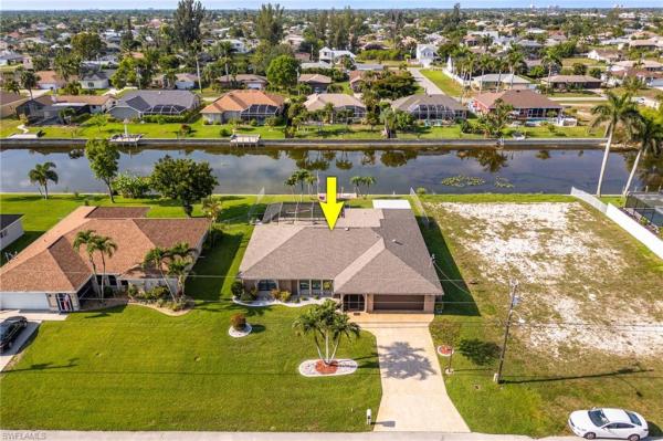 Cape Coral Residential, 304 20th St, Cape Coral, Florida 33990, image 2