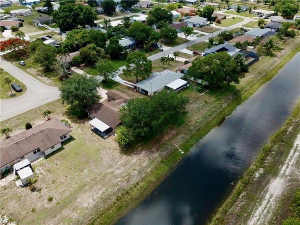Lehigh Acres, 215 Redcliff Ave, Lehigh Acres, Florida 33936, image 2
