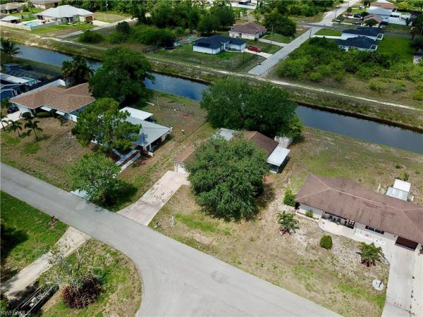 Lehigh Acres, 215 Redcliff Ave, Lehigh Acres, Florida 33936, image 1