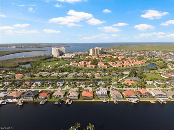 Rose Garden, 1069 57th St, Cape Coral, Florida 33914, image 1