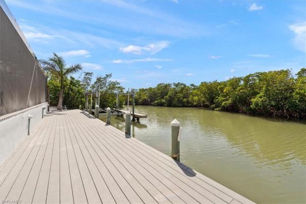 Fairview Isles, 52 Fairview Blvd, Fort Myers Beach, Florida 33931, image 2
