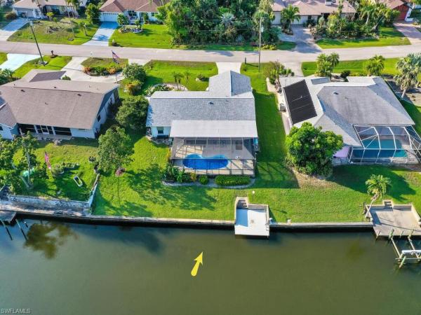 Cape Coral Residential, 333 33rd Ter, Cape Coral, Florida 33904, image 2