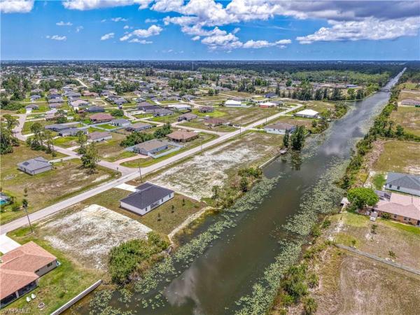 Cape Coral, 1103 37th Ter, Cape Coral, Florida 33909, image 3