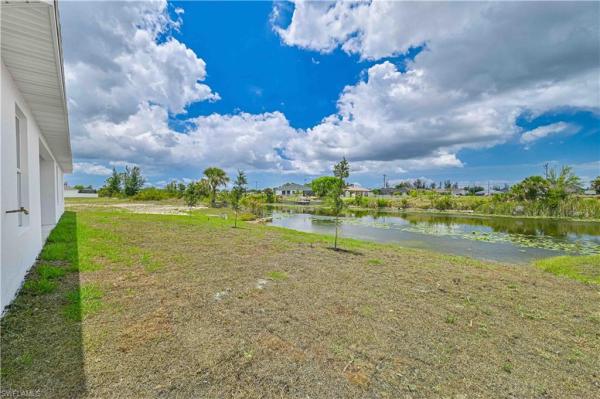 Cape Coral, 1103 37th Ter, Cape Coral, Florida 33909, image 2