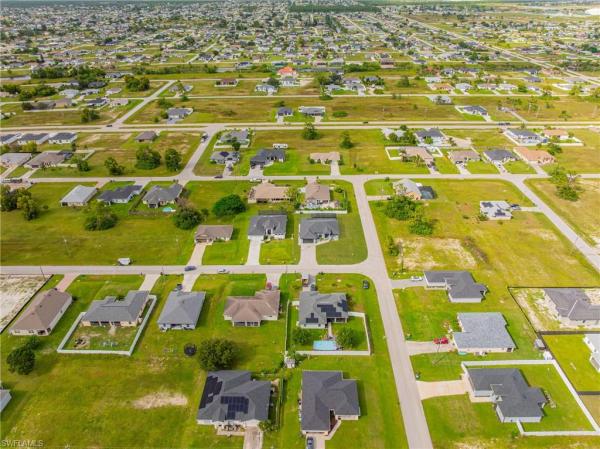Cape Coral Residential, 1719 15th St, Cape Coral, Florida 33993, image 2