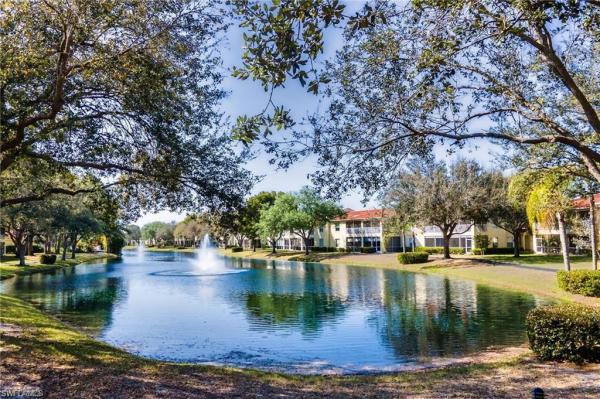 300 Diamond Cir #302, Naples, Florida 34110, image 1