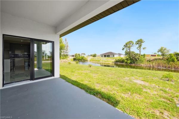 Cape Coral Residential, 418 31st Ter, Cape Coral, Florida 33909, image 3