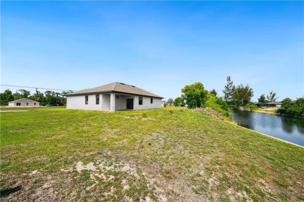 Cape Coral Residential, 418 31st Ter, Cape Coral, Florida 33909, image 2