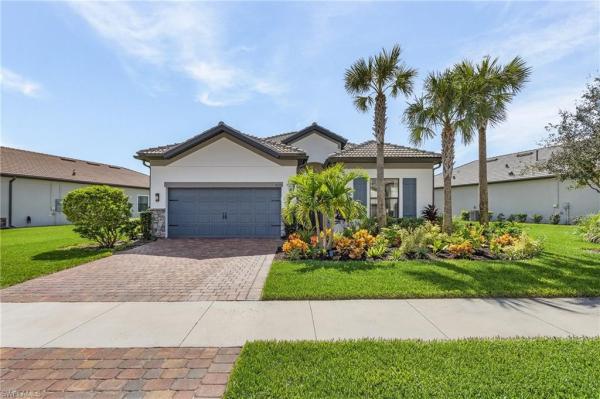 Greyhawk At Golf Club Of The Everglades, 9839 Everglades Dr, Naples, Florida 34120, image 1