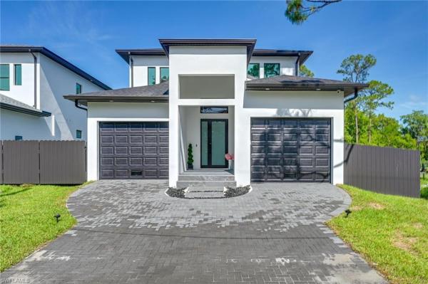 3384 Canal St, Naples, Florida 34112, image 1