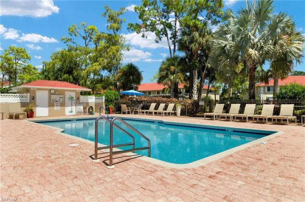 Andover Square, 4580 Andover Way #304, Naples, Florida 34112, image 1