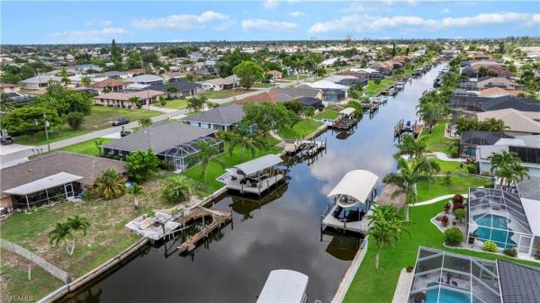 Cape Coral Residential, 1314 15th Ter, Cape Coral, Florida 33990, image 2