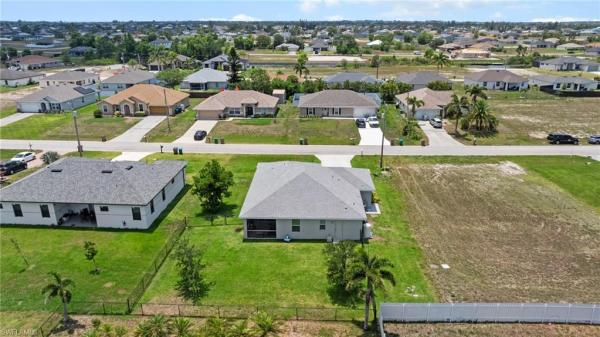 Cape Coral, 1929 18th St, Cape Coral, Florida 33993, image 1