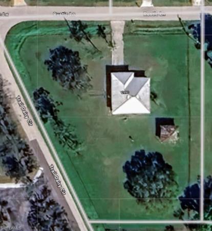 2990 Rustic Ln, North Fort Myers, Florida 33917, image 2