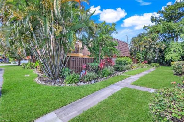 Parkwoods, 1501 Park Meadows Dr #3, Fort Myers, Florida 33907, image 2