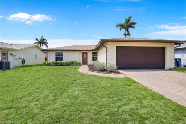 South Pointe South, 9840 Owlclover St, Fort Myers, Florida 33919, image 1