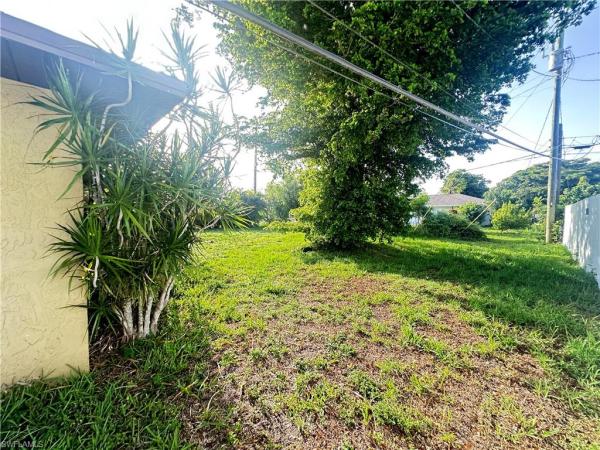 Cape Coral Residential, 901 27th Ter, Cape Coral, Florida 33904, image 1