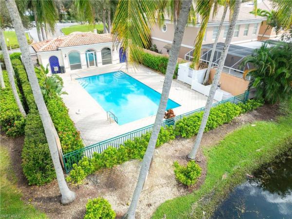 The Cove, 5831 Cove Cir #6, Naples, Florida 34119, image 2