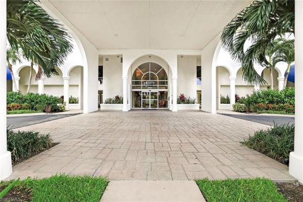 St Nicole At Pelican Bay, 5550 Heron Point Dr #304, Naples, Florida 34108, image 1