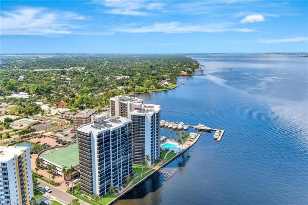 Pointe Royale, 1920 Virginia Ave #1602, Fort Myers, Florida 33901, image 2