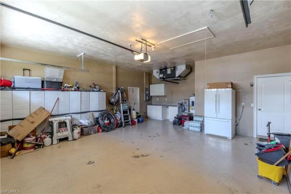 10630 Woodchuck Ln, Bonita Springs, Florida 34135, image 1