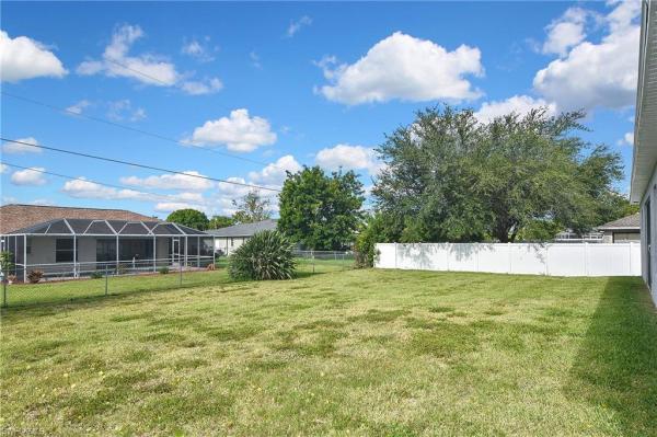 Cape Coral Residential, 214 38th Ter, Cape Coral, Florida 33914, image 3