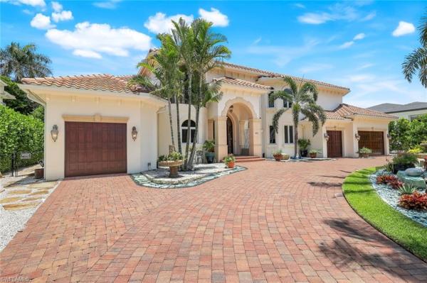 The Moorings, 491 Wedge Dr, Naples, Florida 34103, image 1