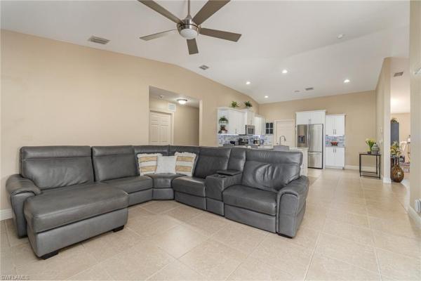 Cape Coral, 1109 19th St, Cape Coral, Florida 33909, image 1
