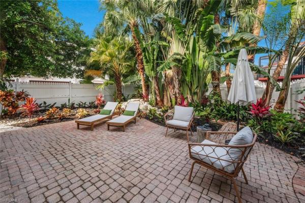 Mara Villa At Olde Naples, 888 S 10th St #101, Naples, Florida 34102, image 1