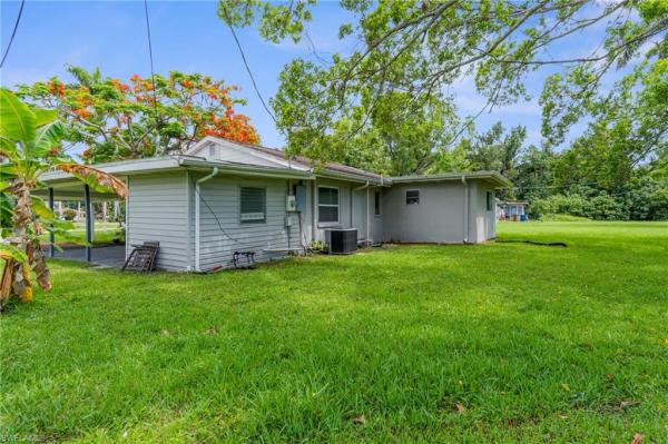 Alabama Grove Terrace, 322 New York Dr, Fort Myers, Florida 33905, image 2