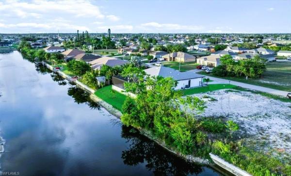 Cape Coral Residential, 2102 1st Pl, Cape Coral, Florida 33909, image 2