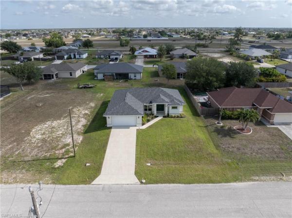 Cape Coral Residential, 537 14th Ter, Cape Coral, Florida 33993, image 3