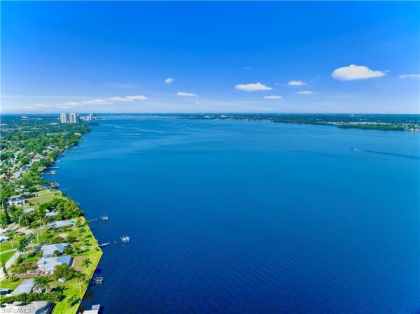 Rainbow Groves, 4101 Rainbow Dr, Fort Myers, Florida 33916, image 1