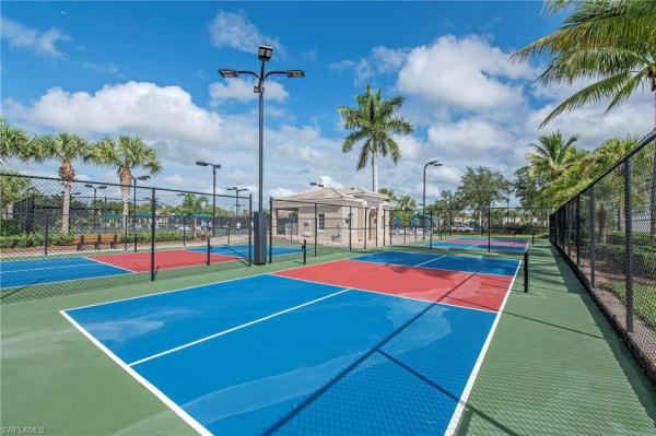 VillageWalk Of Bonita Springs, 28470 Villagewalk Blvd, Bonita Springs, Florida 34135, image 1