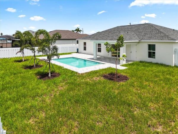 Cape Coral Residential, 1119 19th St, Cape Coral, Florida 33993, image 2