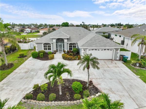 Cape Coral, 3332 22nd Pl, Cape Coral, Florida 33904, image 1