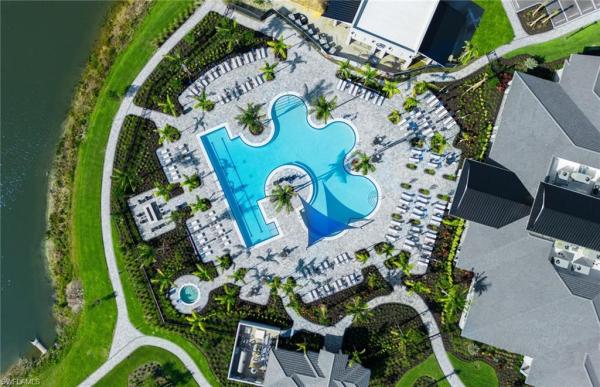 Del Webb Oak Creek, 7049 Chapel Creek Ln, North Fort Myers, Florida 33917, image 1