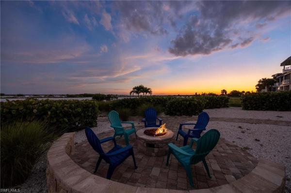 Grand Ole Man, 8088 Estero Blvd, Fort Myers Beach, Florida 33931, image 1