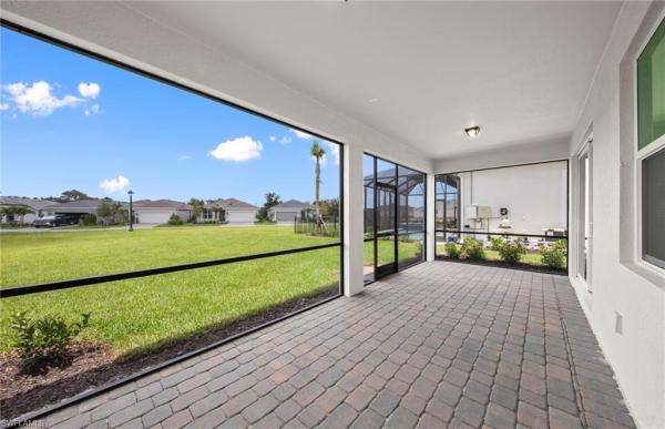 Del Webb Oak Creek, 7608 Paradise Tree Dr, North Fort Myers, Florida 33917, image 2